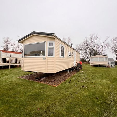 Northumberland Caravan Holiday Cresswell  Exterior photo